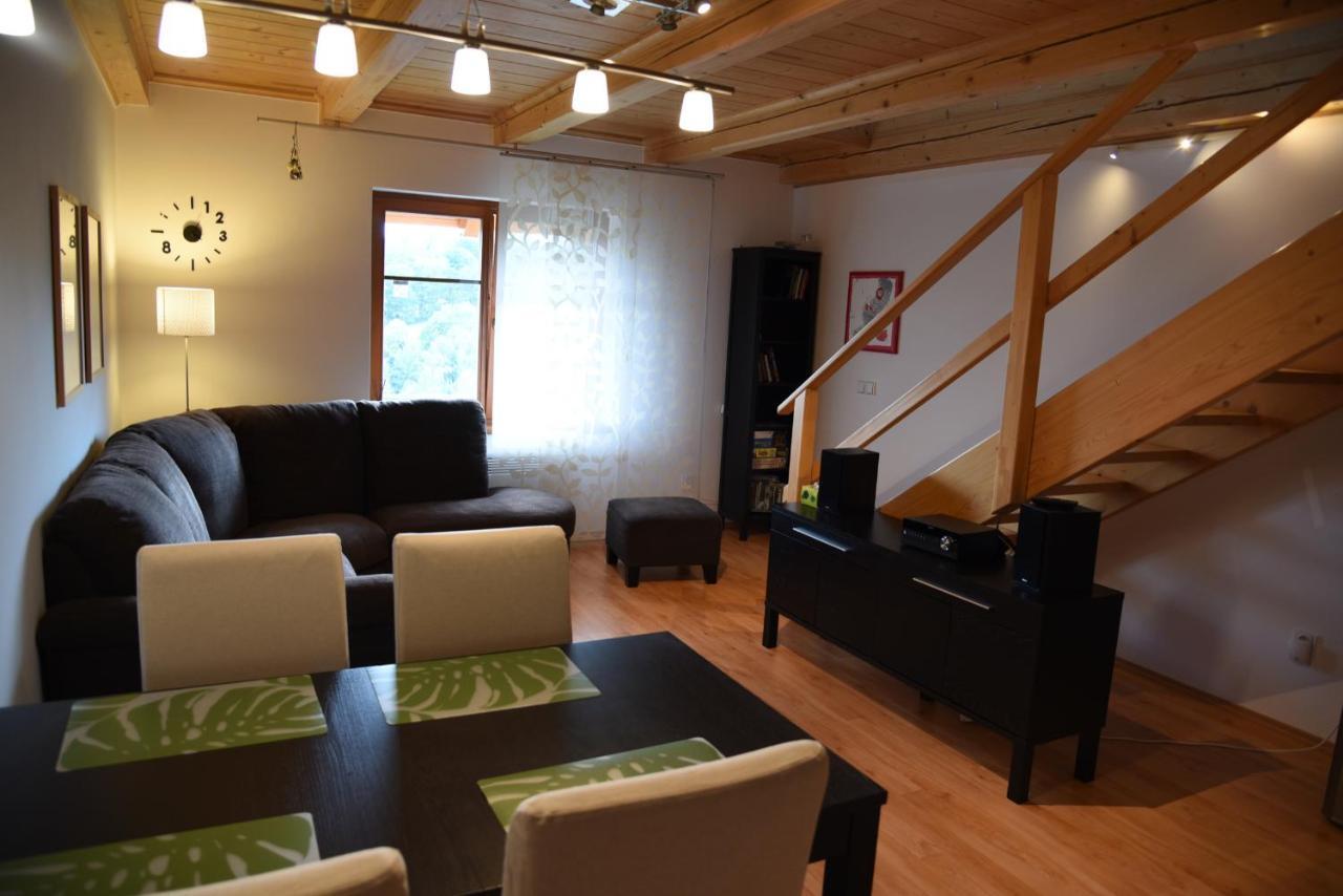 Apartman Mezi Kopci - Mid Hills Apartment Roudnice エクステリア 写真