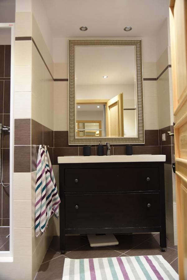 Apartman Mezi Kopci - Mid Hills Apartment Roudnice エクステリア 写真